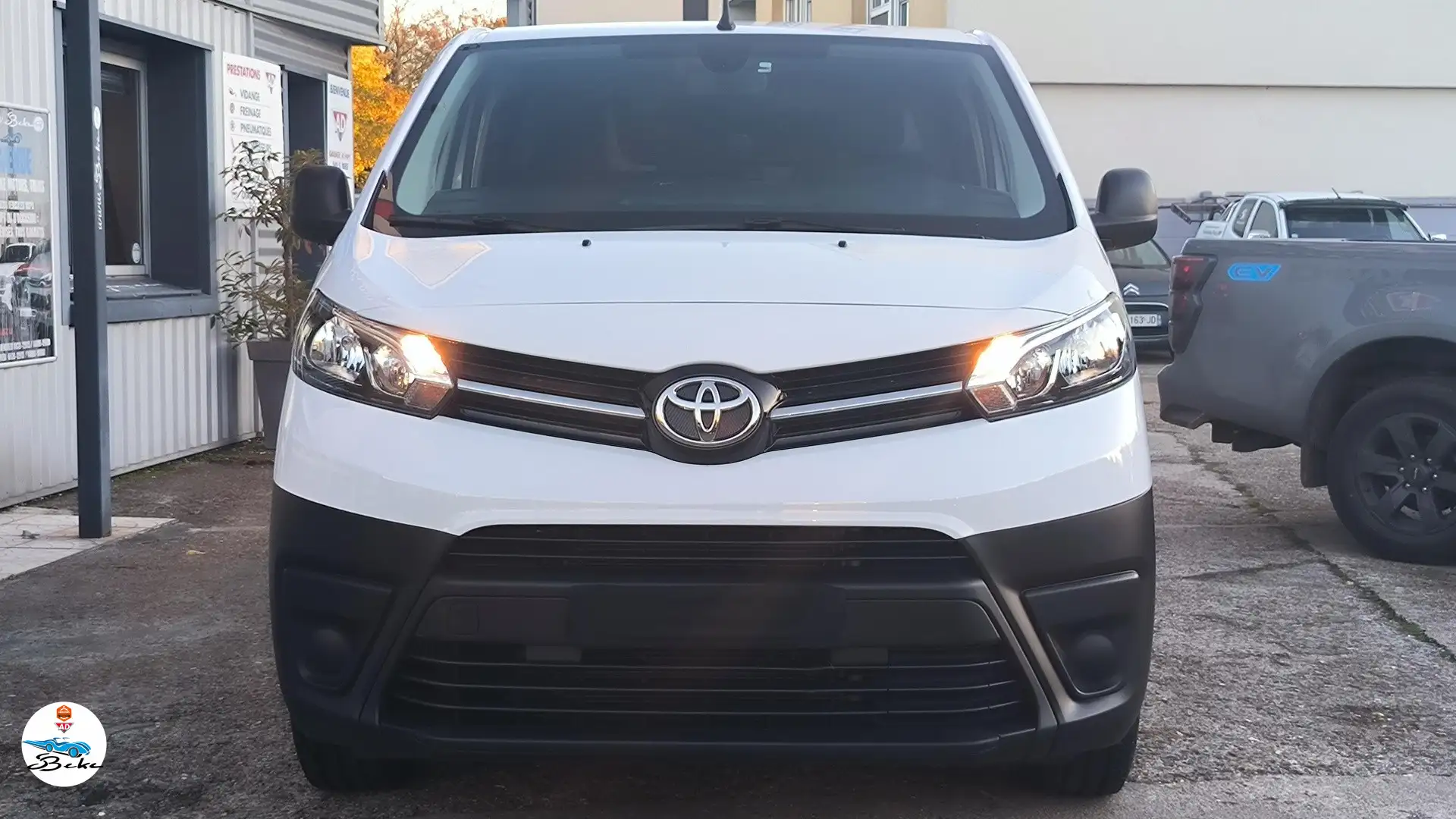 Toyota Proace MEDIUM 2.0L 140 D-4D BVM6 DYNAMIC Blanco - 2