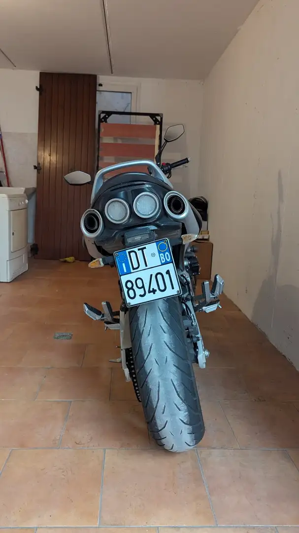 Suzuki GSR 600 Nero - 2