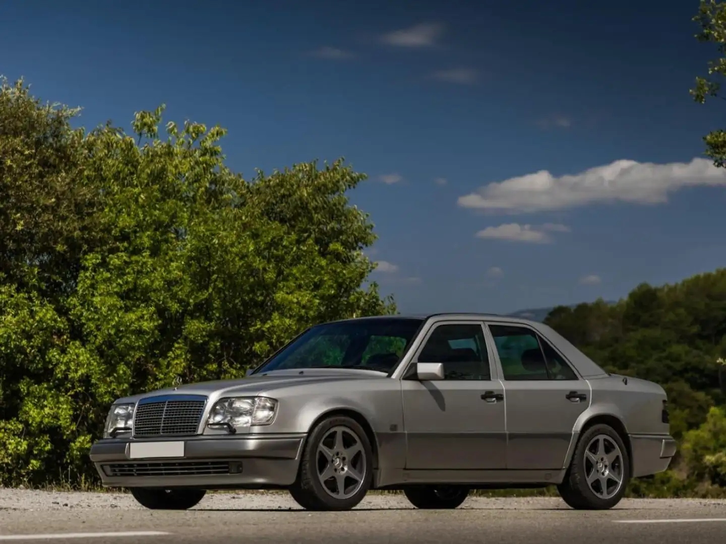 Mercedes-Benz 500 1994 – Mercedes-Benz E500 Gris - 2