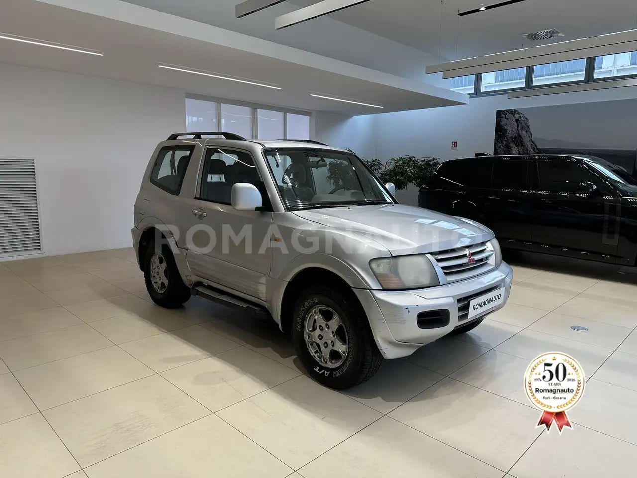 Mitsubishi Pajero 3p 3.2 tdi 16v di-d GLS SWB (121kw), foto 3
