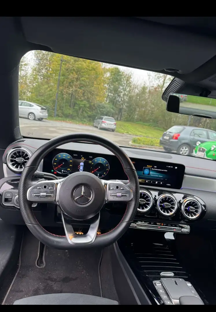 Mercedes-Benz CLA 200 AMG Line - 2