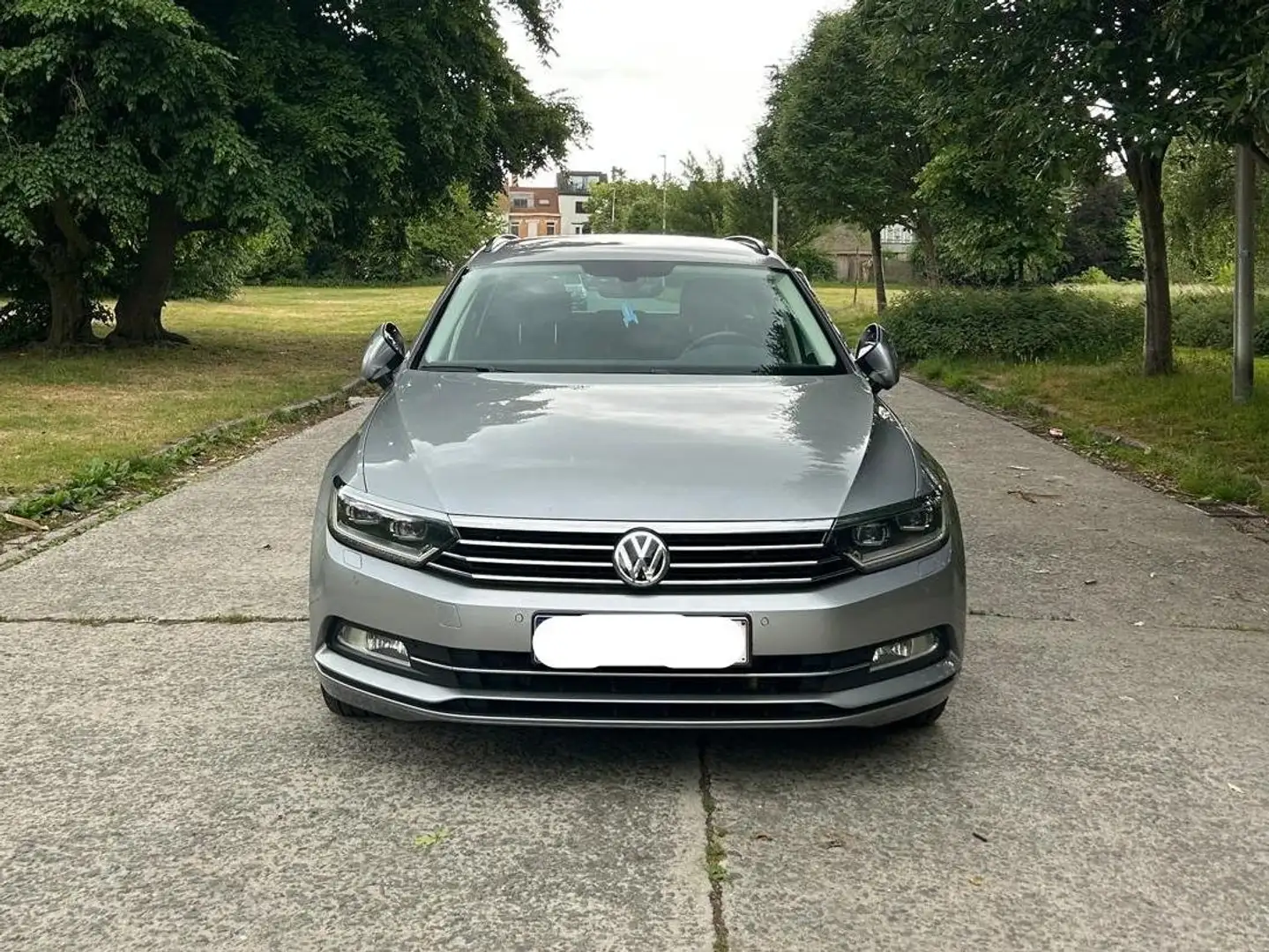 Volkswagen Passat Variant Passat Variant 1.6 TDI SCR DSG Comfortline Argent - 2