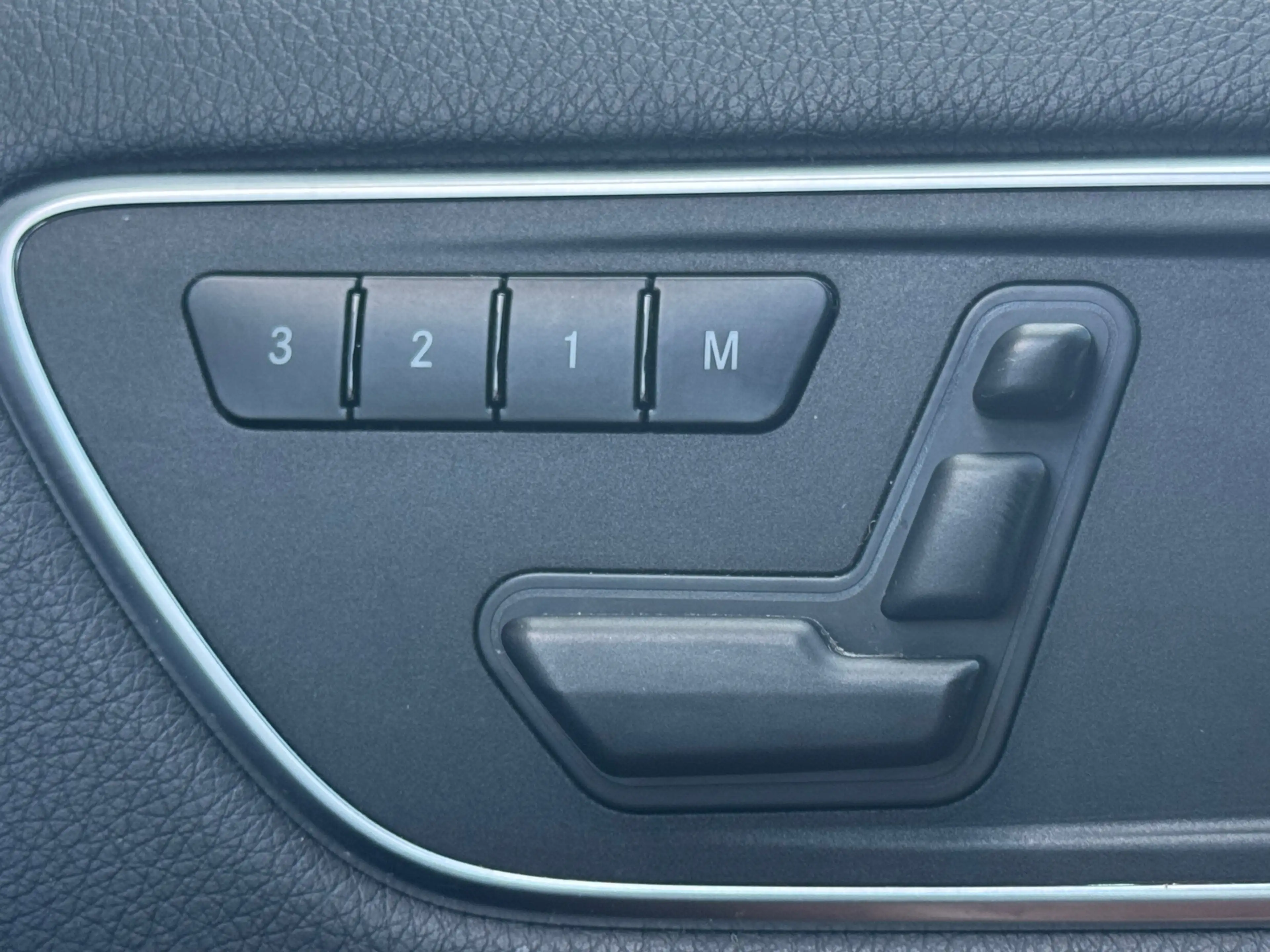 Mercedes-Benz B 200 Ambition AUT|CRUISE|CLIMATE|STOEL.VER|LEER|PDC-A|E — photo 27