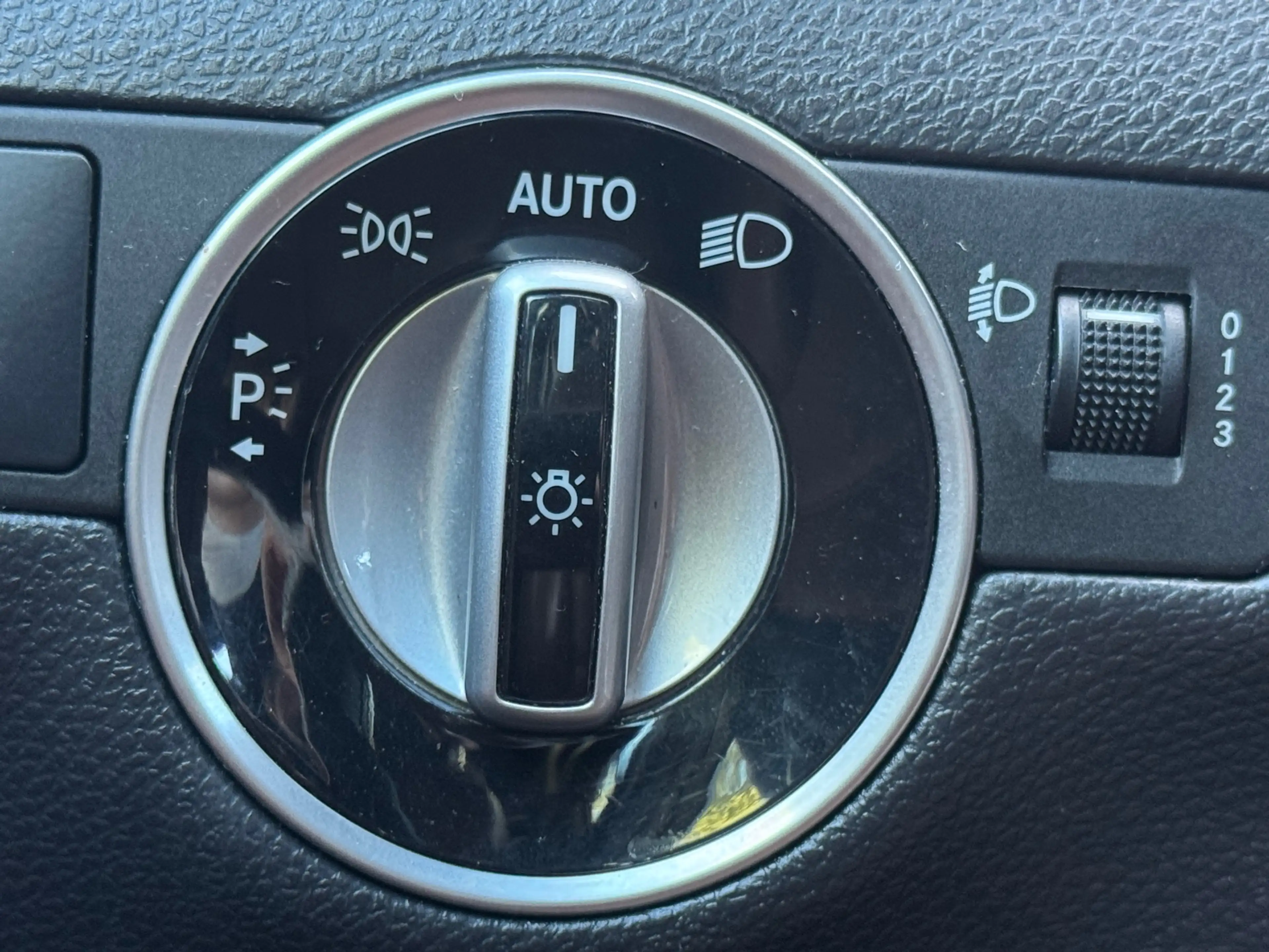 Mercedes-Benz B 200 Ambition AUT|CRUISE|CLIMATE|STOEL.VER|LEER|PDC-A|E — photo 28