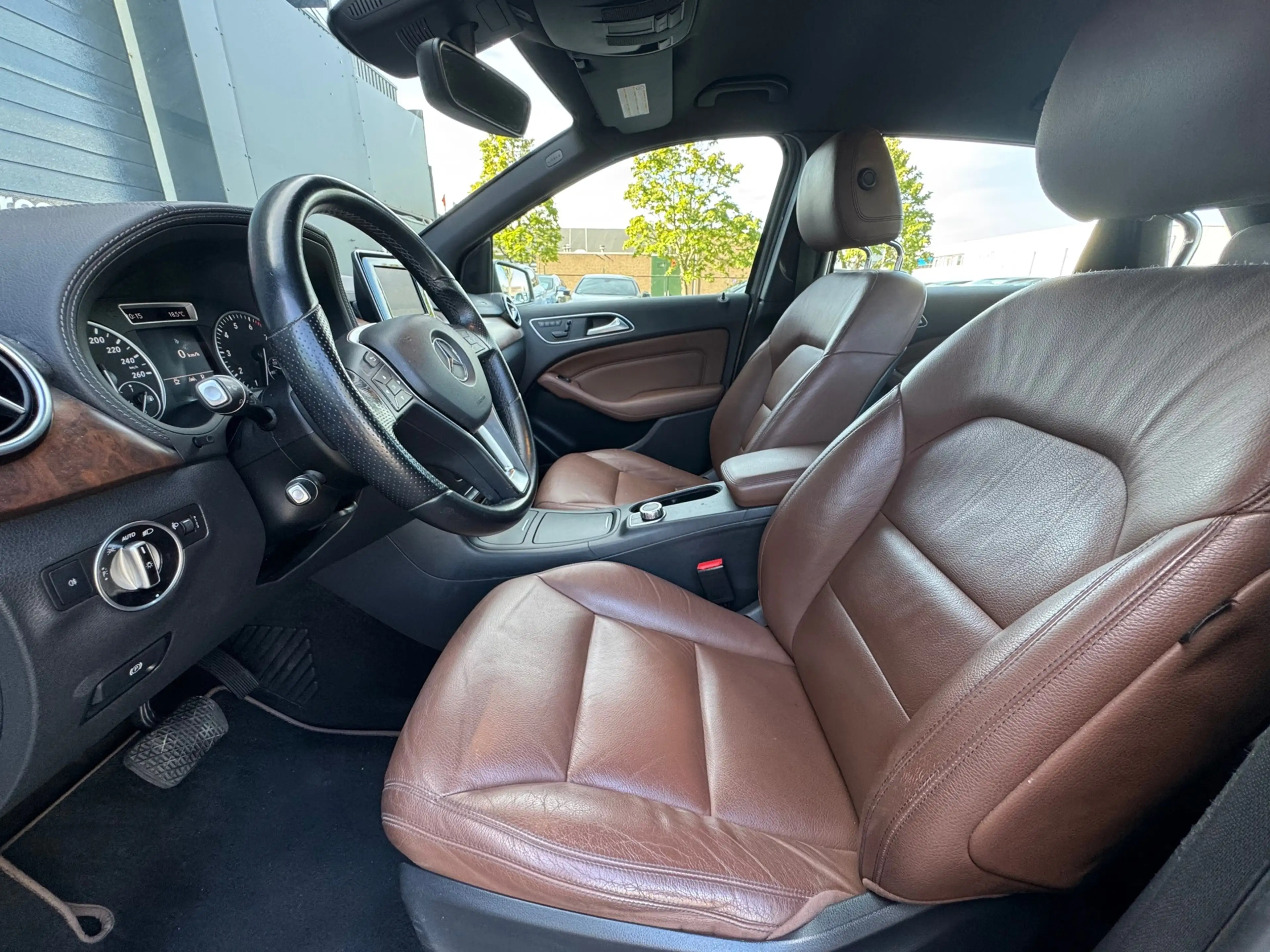 Mercedes-Benz B 200 Ambition AUT|CRUISE|CLIMATE|STOEL.VER|LEER|PDC-A|E — photo 12