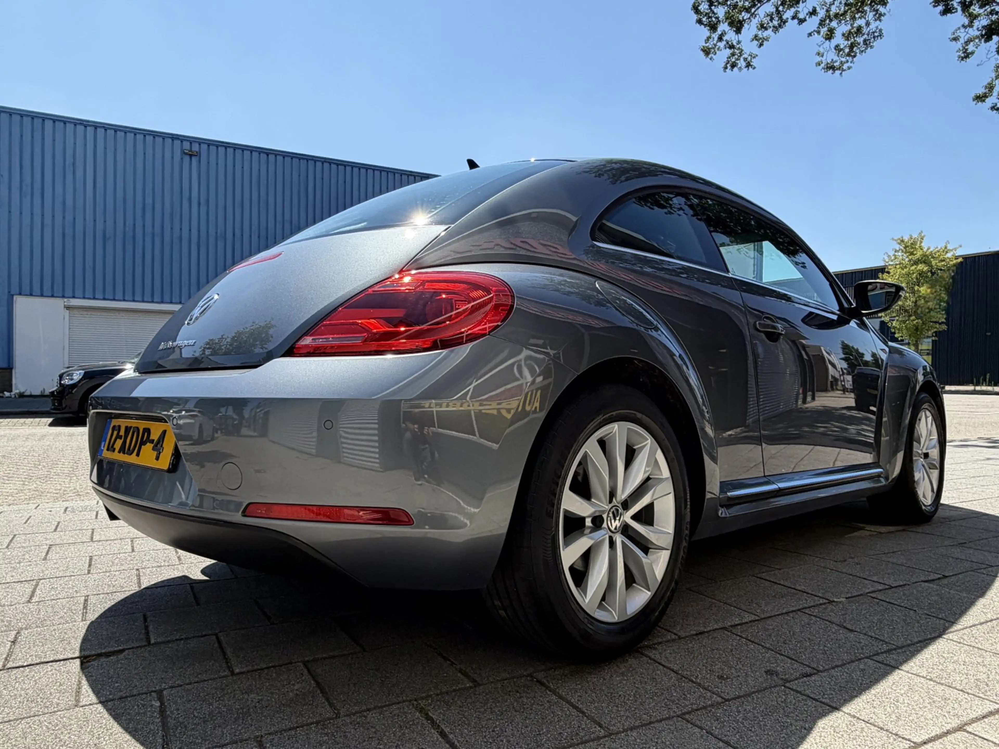 Volkswagen Beetle 1.2 TSI Designo Edition - Navigatie I Airco I PDC — photo 4
