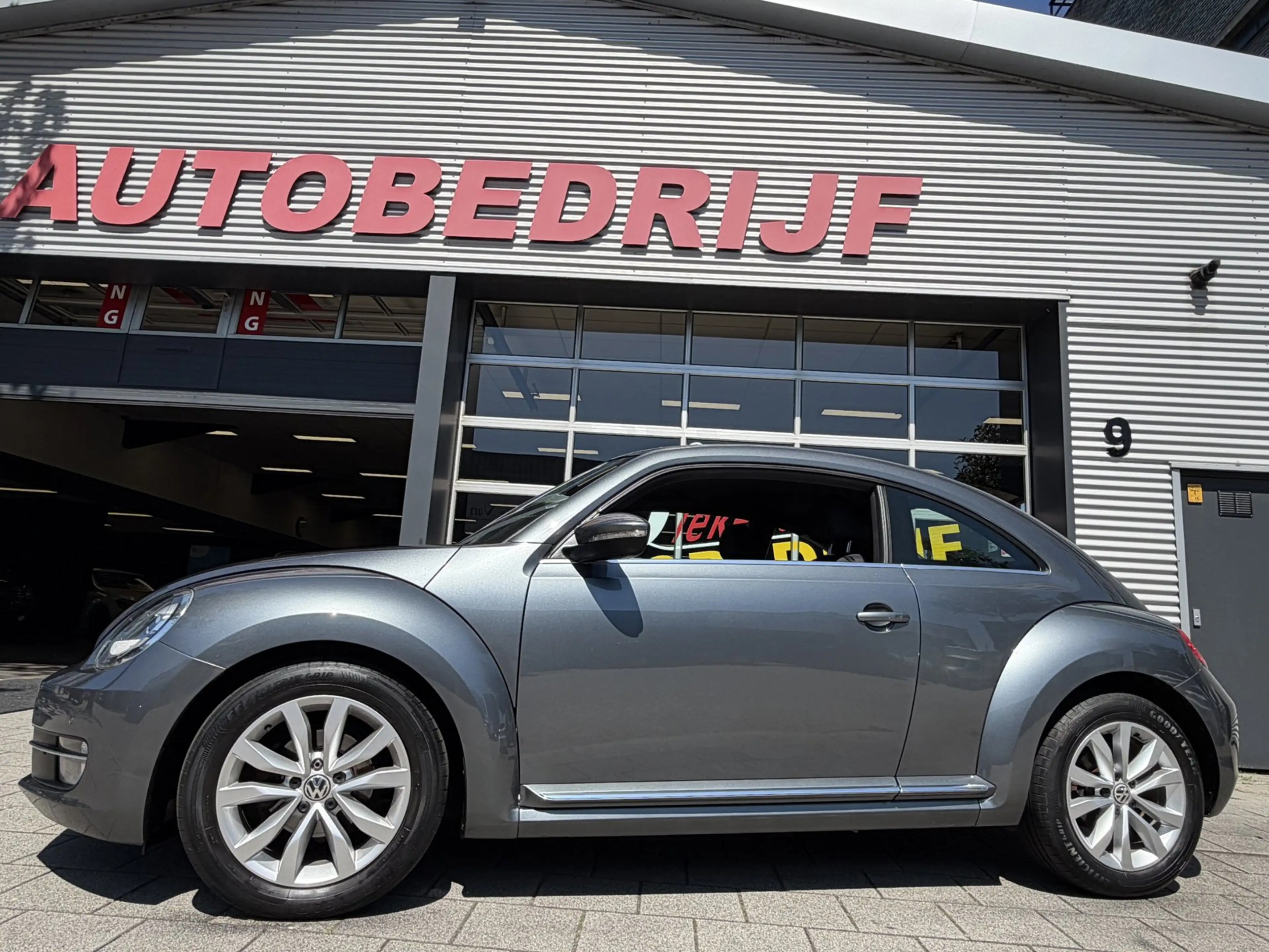 Volkswagen Beetle 1.2 TSI Designo Edition - Navigatie I Airco I PDC — photo 6