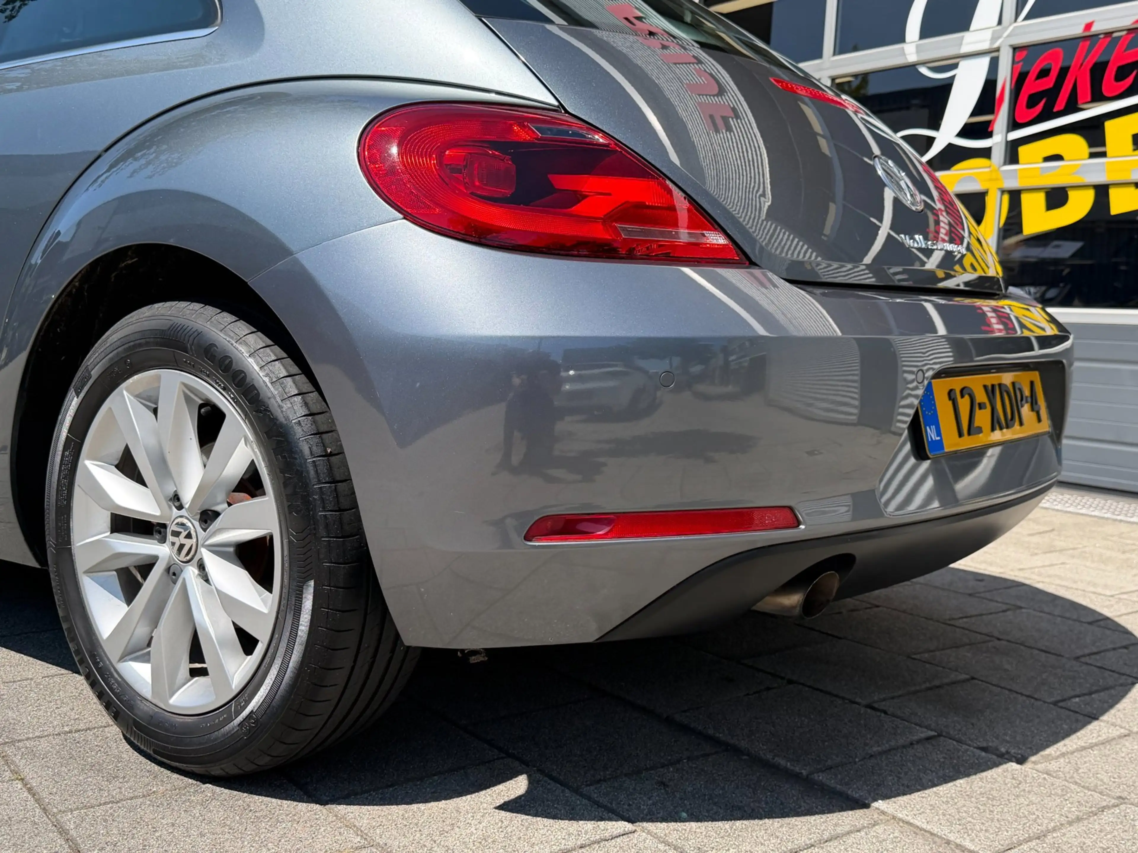 Volkswagen Beetle 1.2 TSI Designo Edition - Navigatie I Airco I PDC — photo 15