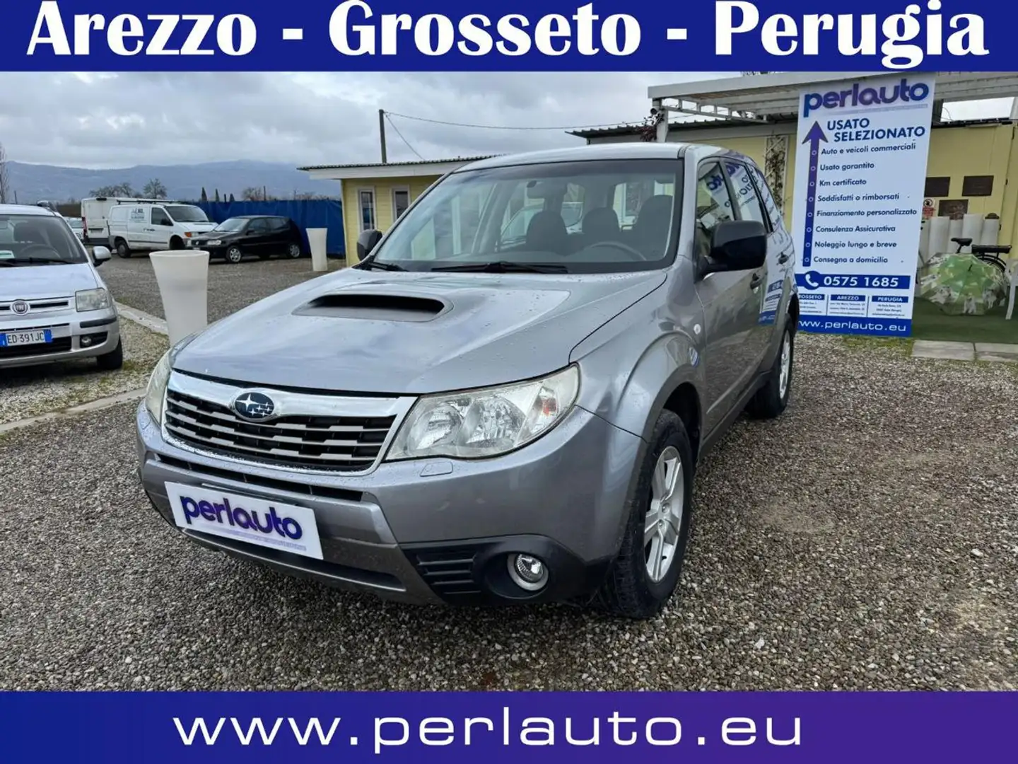 Subaru Forester 2.0D XS VQ Grau - 1