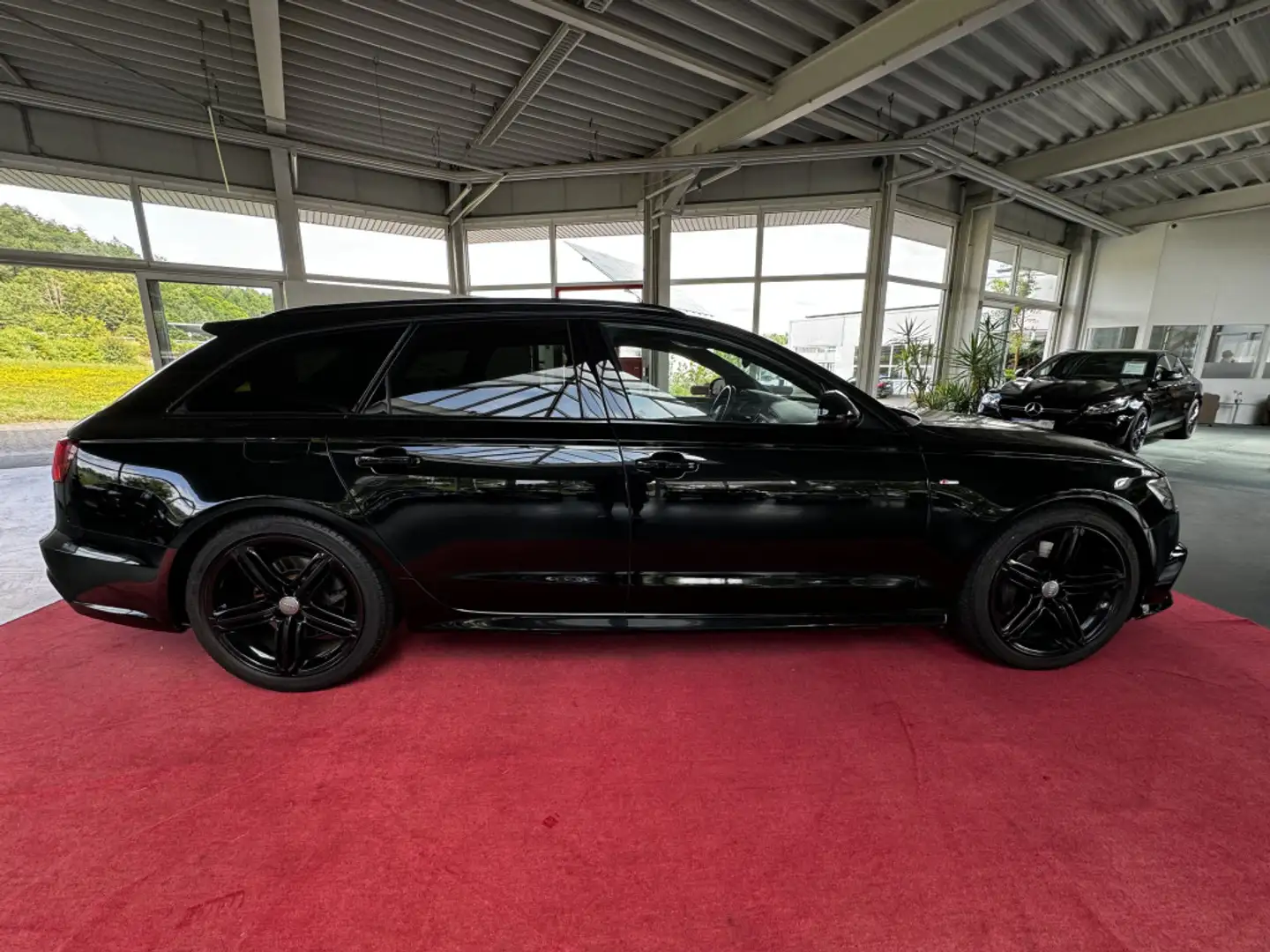 Audi A6 2x S-Line PANO ACC LUFT Schwarz Optik Noir - 2