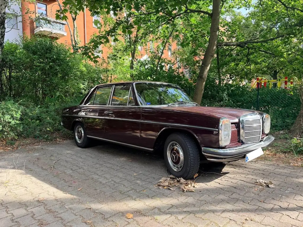Mercedes-Benz 200D /8er, foto 6