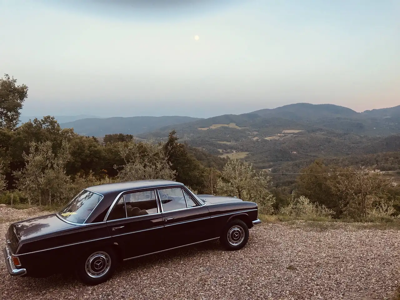 Mercedes-Benz 200D /8er, foto 1