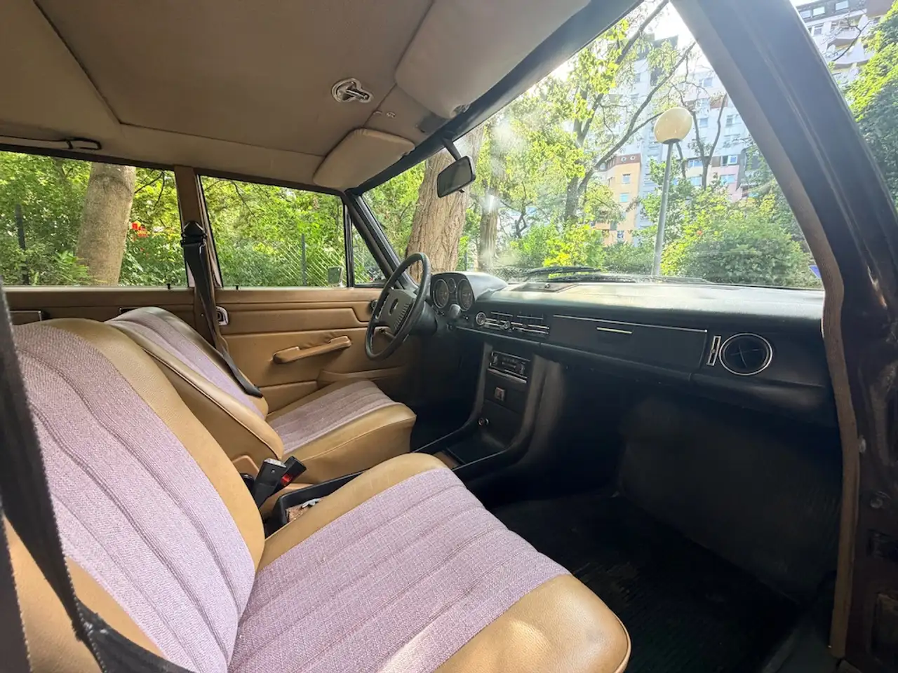 Mercedes-Benz 200D /8er, foto 9