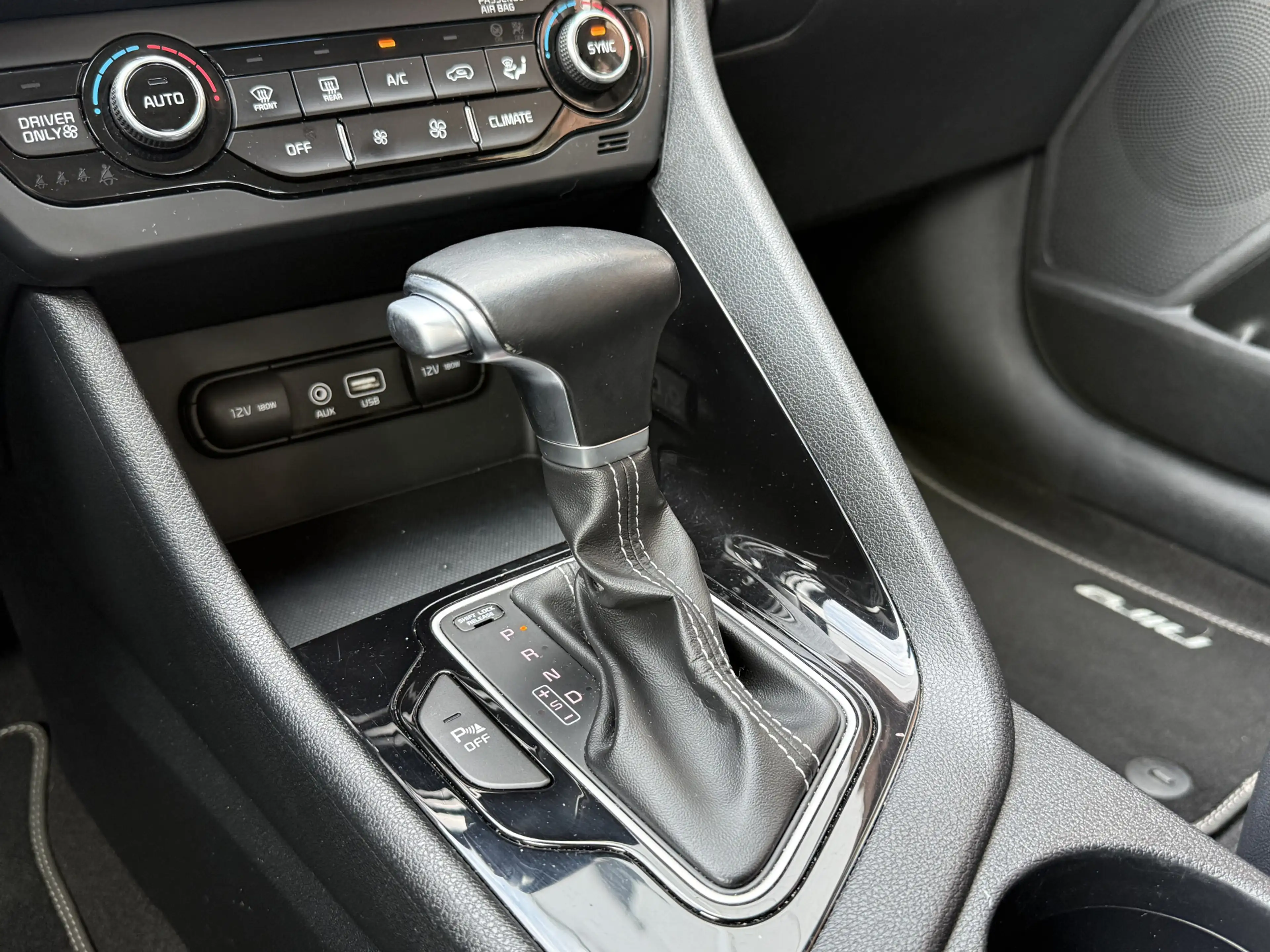 Kia Niro 1.6 GDi Hybrid DynamicLine ✅ Navigatie ✅ achteruit — photo 11