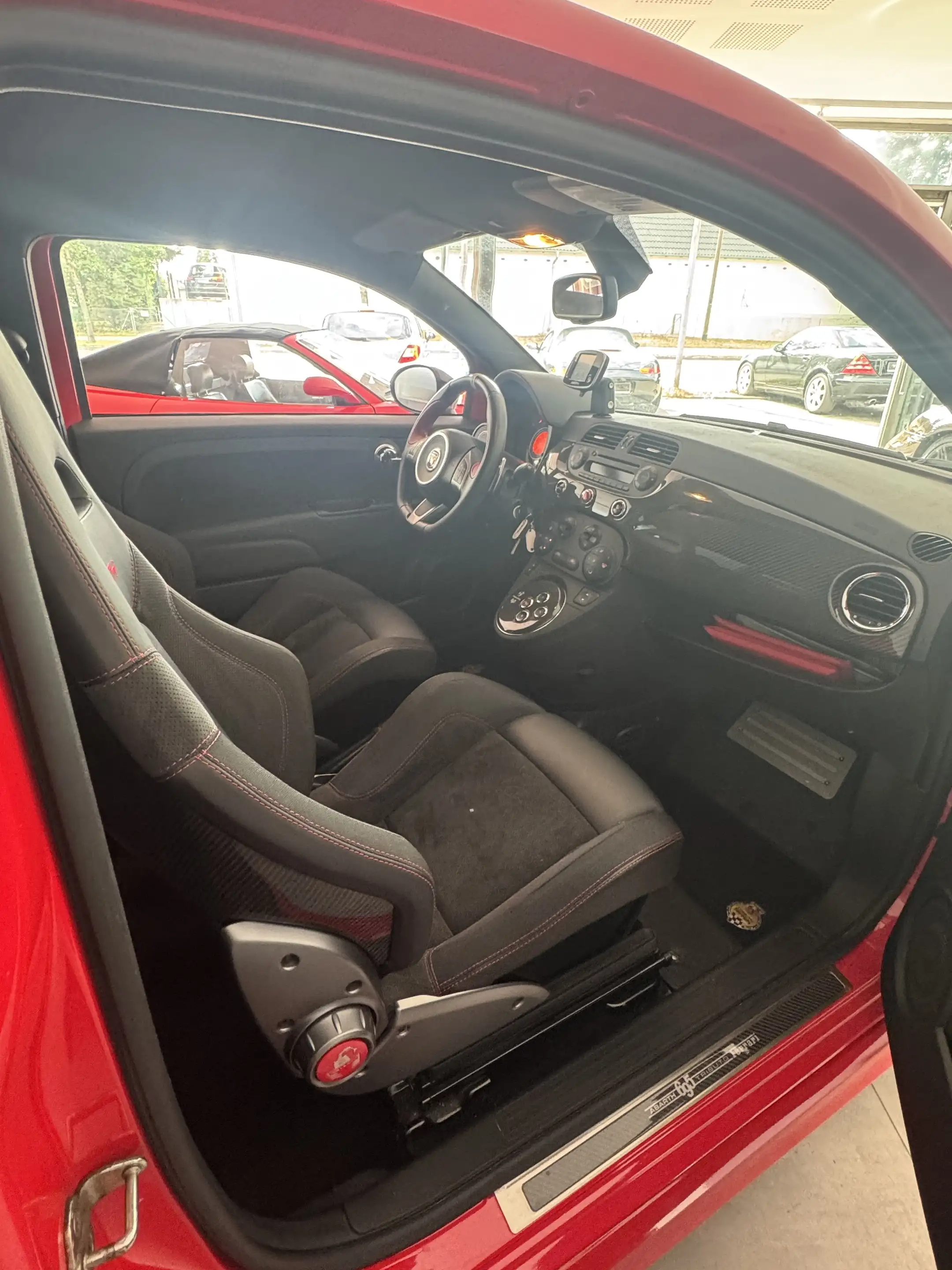 Abarth 695 Tributo Ferrari — photo 8