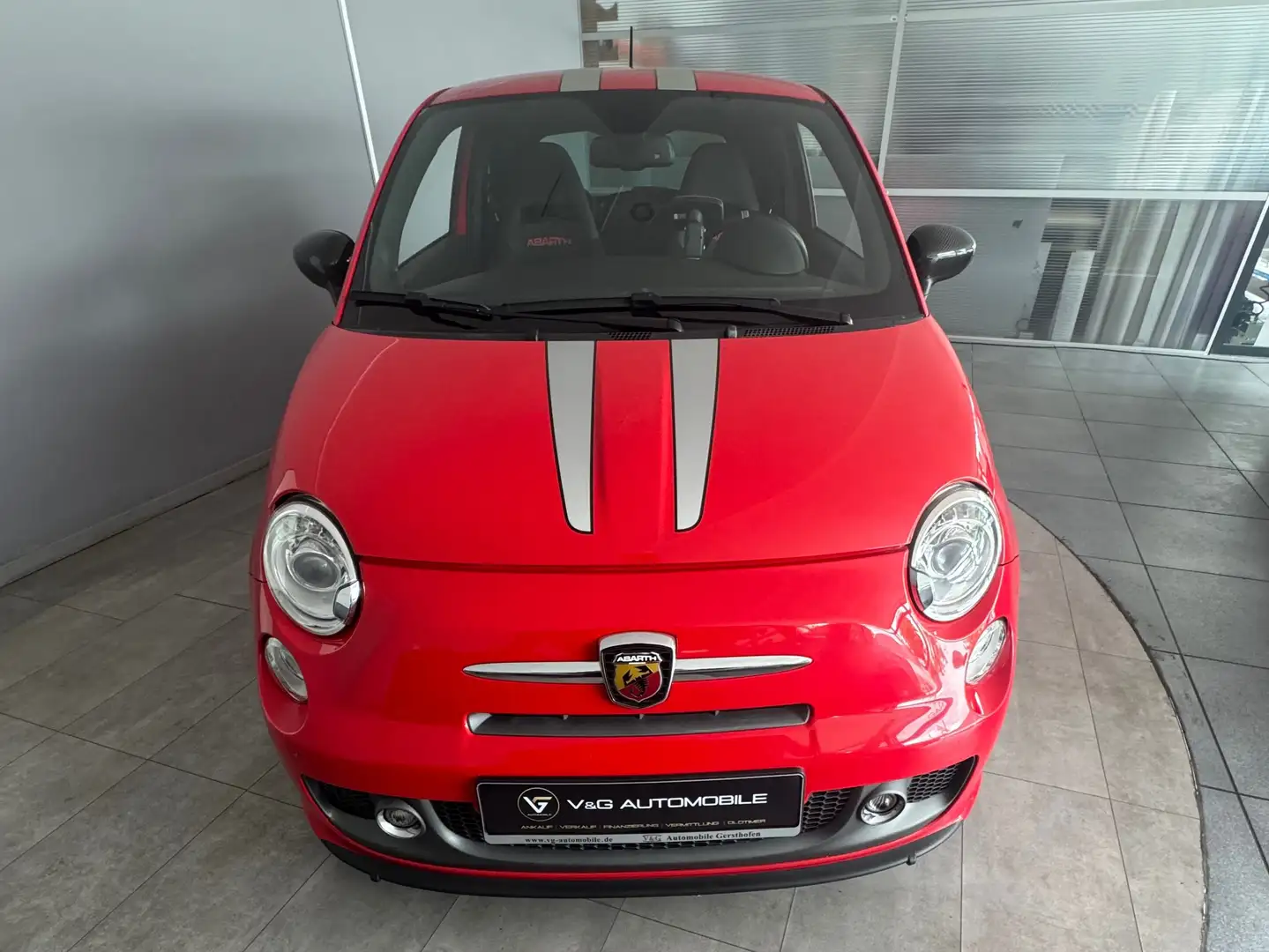 Abarth 695 Tributo Ferrari Rot - 1