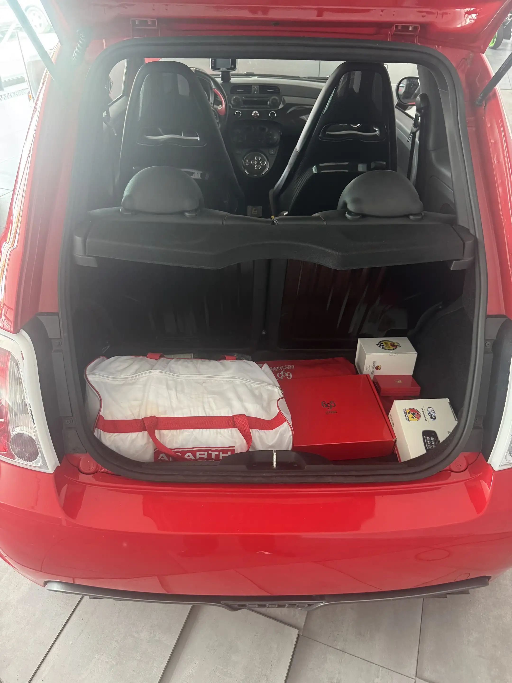 Abarth 695 Tributo Ferrari — photo 6
