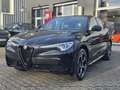Alfa Romeo Stelvio Veloce Q4 Schwarz - thumbnail 3
