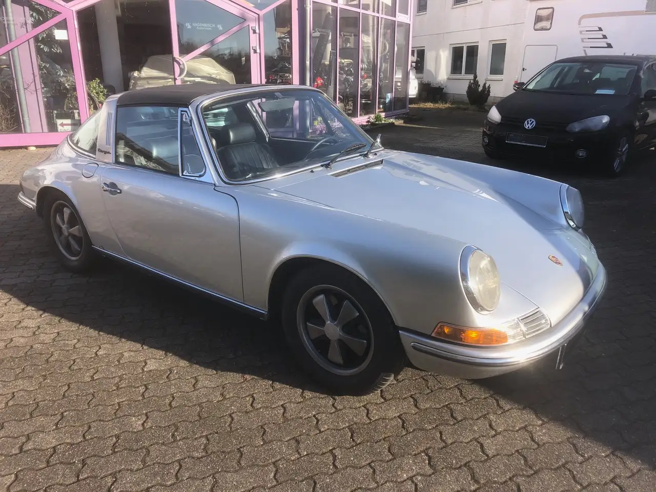 Porsche 911 2.4 Targa + Ölklappe, foto 3