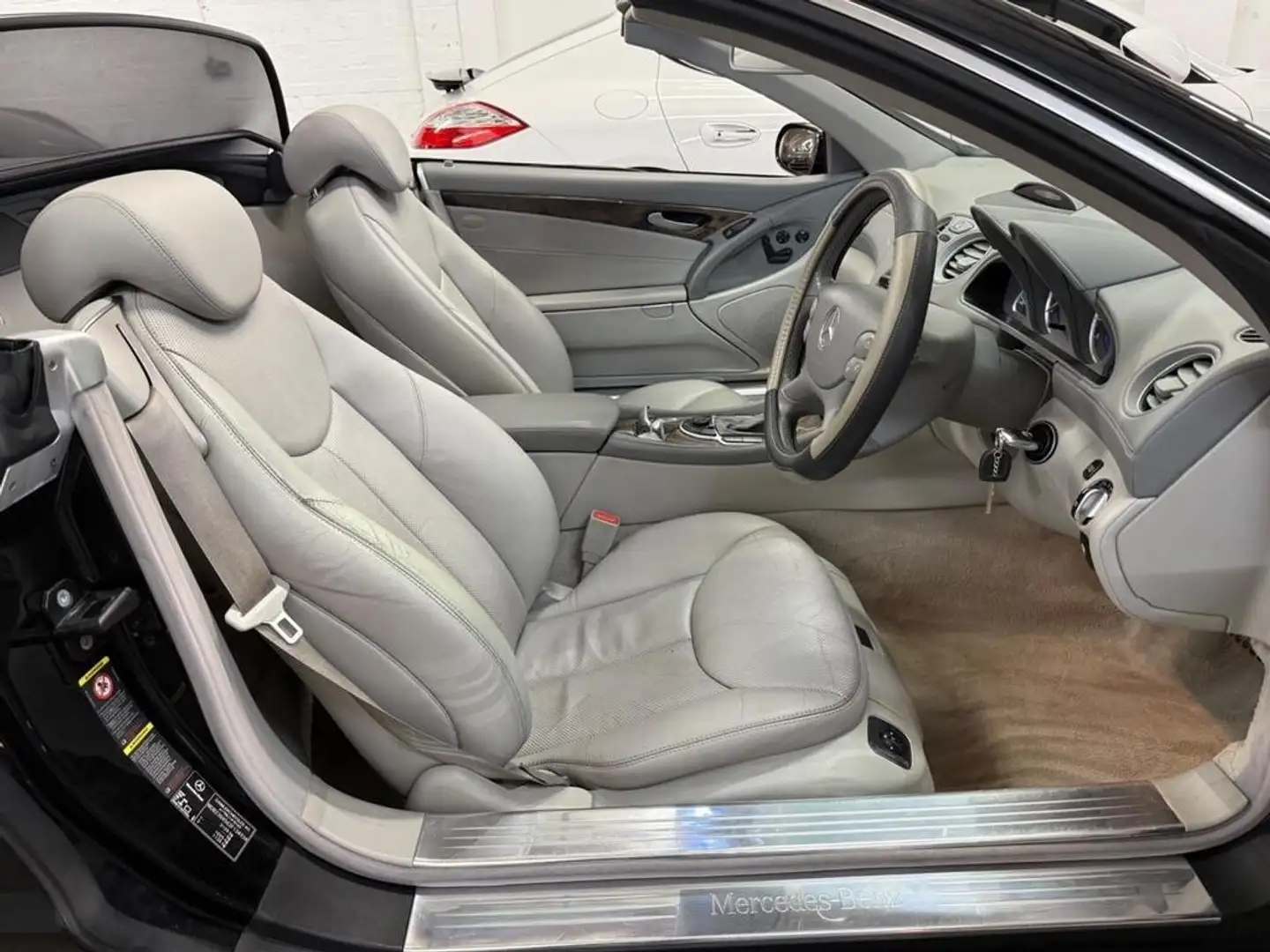 Mercedes-Benz SL 350 Aut. - 2