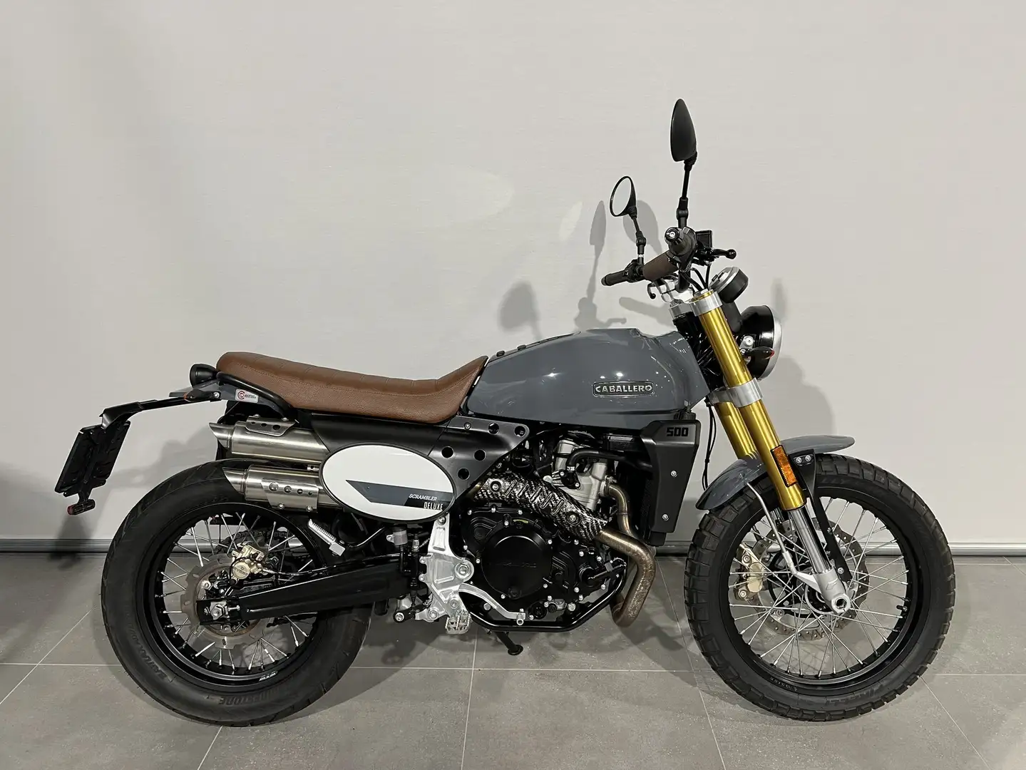 Fantic Caballero 500 Motor SCRAMBLER Gri - 1