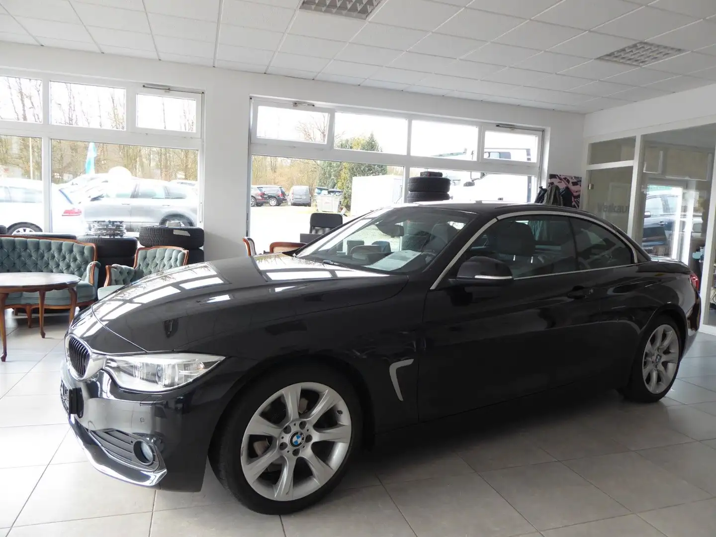 BMW 420 d Cabrio Schwarz - 2