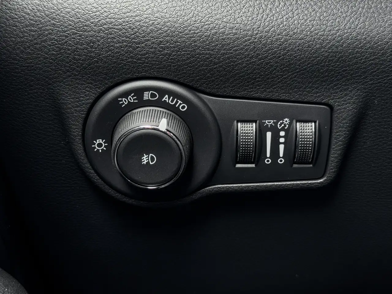 Jeep Compass снимка Jeep Compass