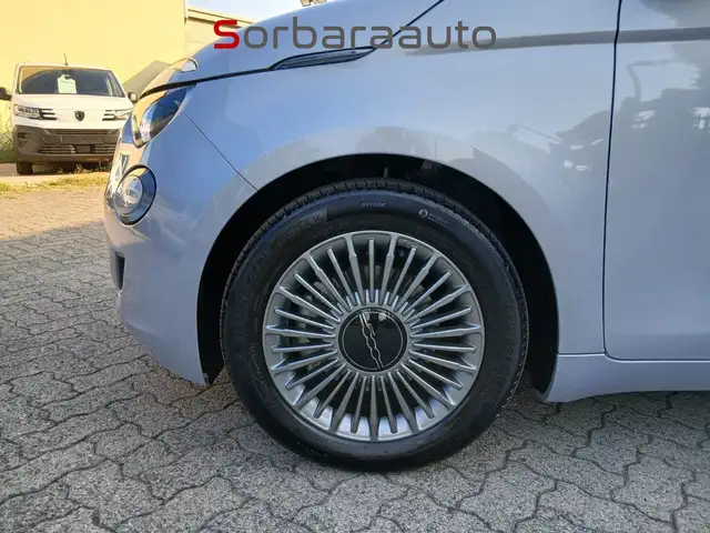 Fiat 500 view 8