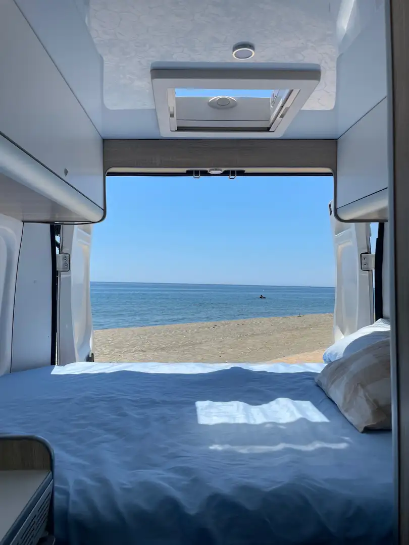 Fiat Ducato Ducato Chasis Doble Cabina 35 3.0Mjt Largo Blanco - 2