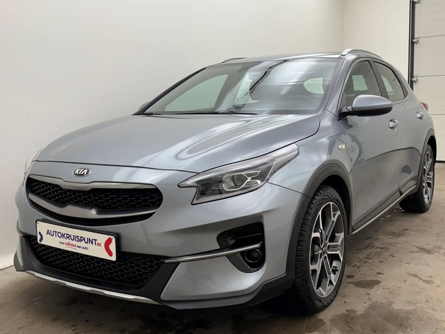 Kia XCeed 1.6CRDi Business Line MHEV e-clutch GPS Camera Dig Gris - 1
