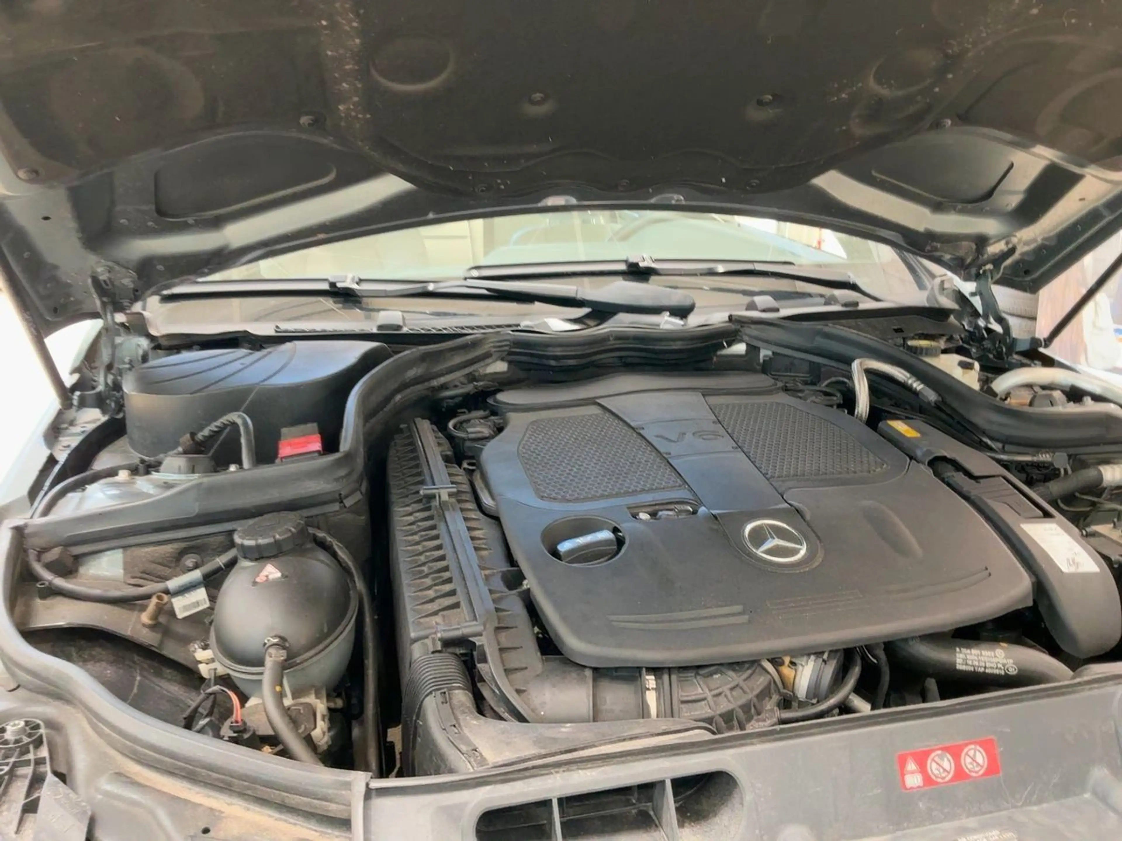 Mercedes-Benz C 350 CGI V6 4Matic AMG *1.Hand*MB-Scheckheft* — photo 13