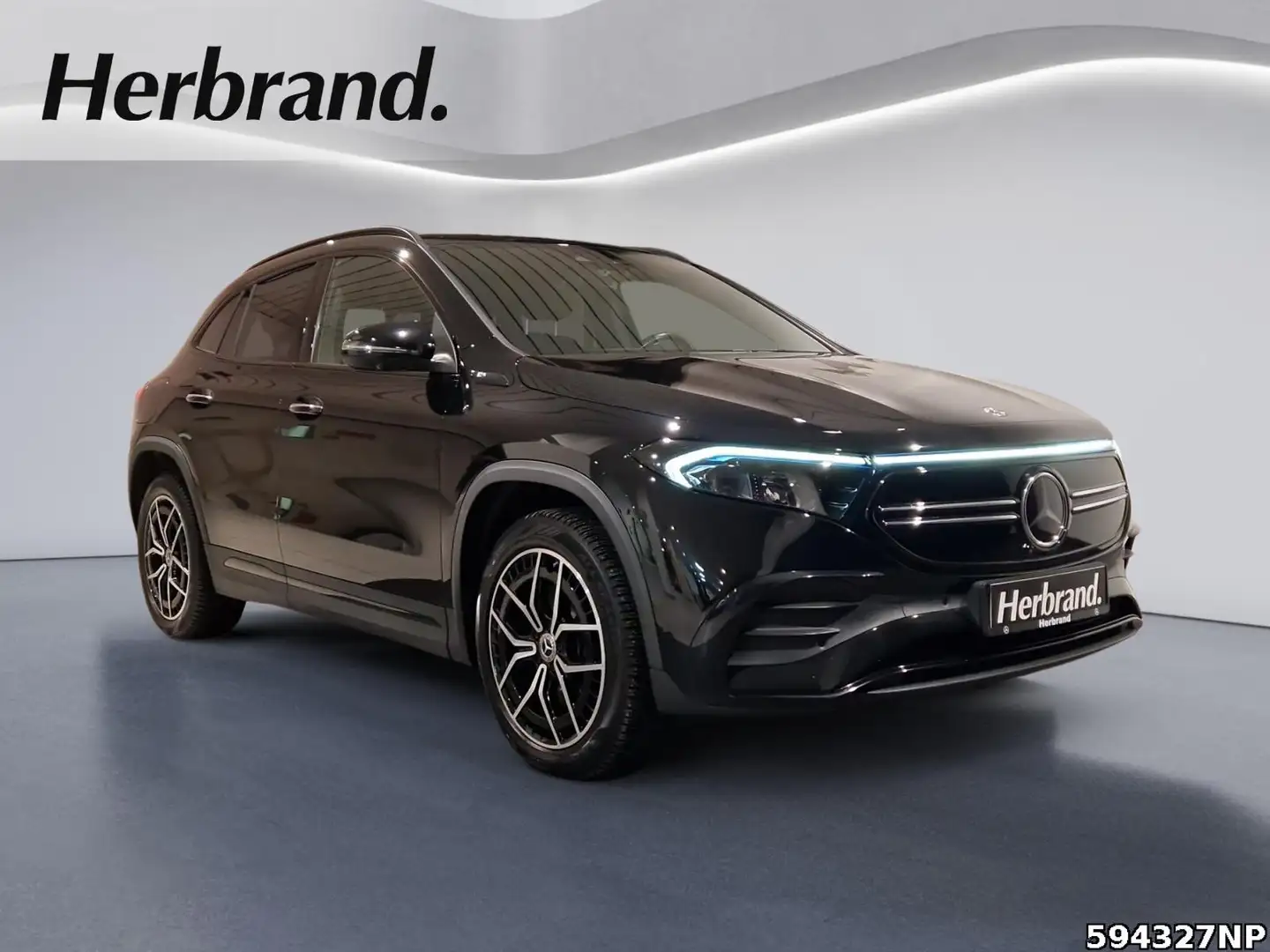 Mercedes-Benz EQA 250 AMG Night 360° DISTRONIC Ambiente 19"LM Schwarz - 2