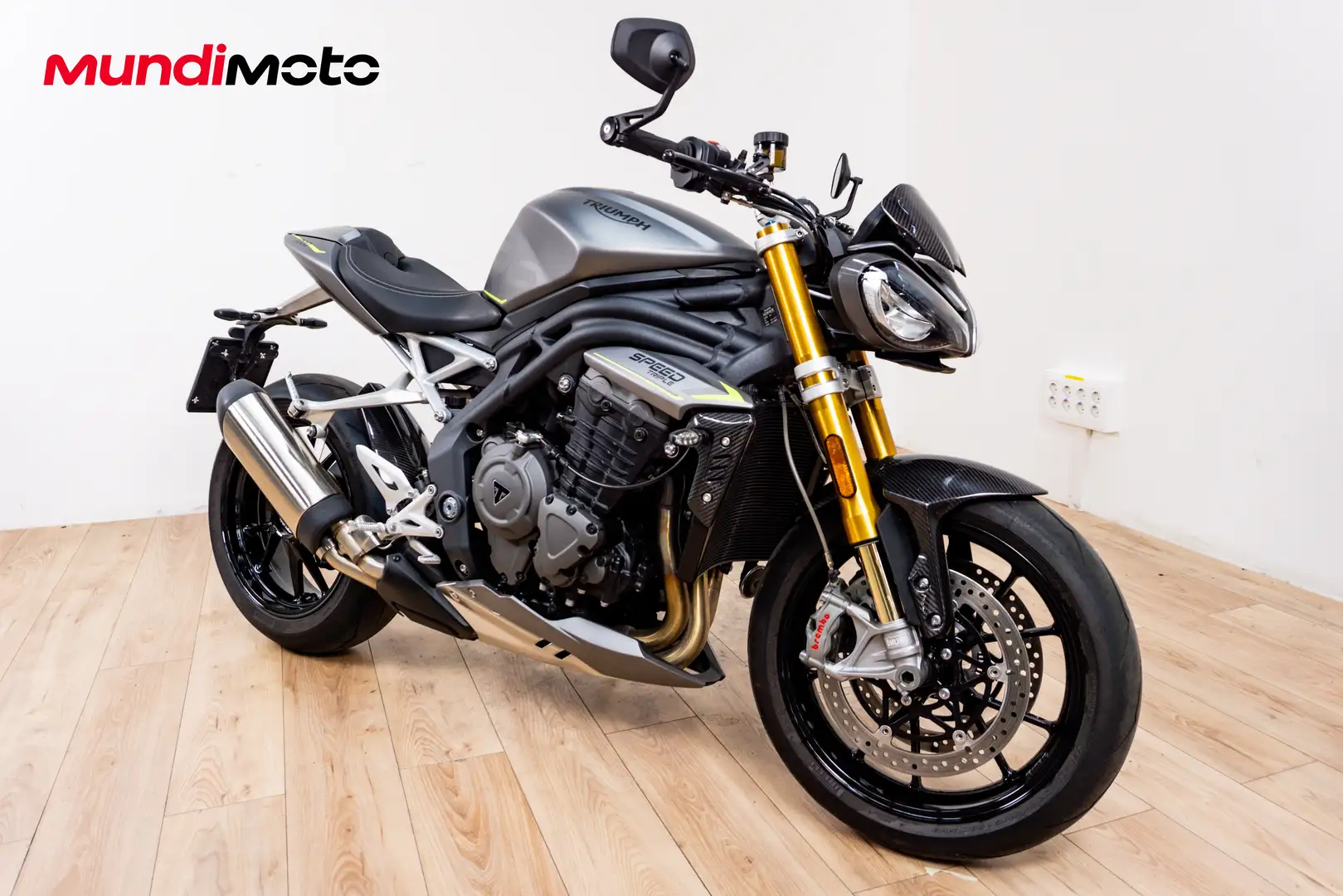 Triumph Speed Triple 1200 RS - 2
