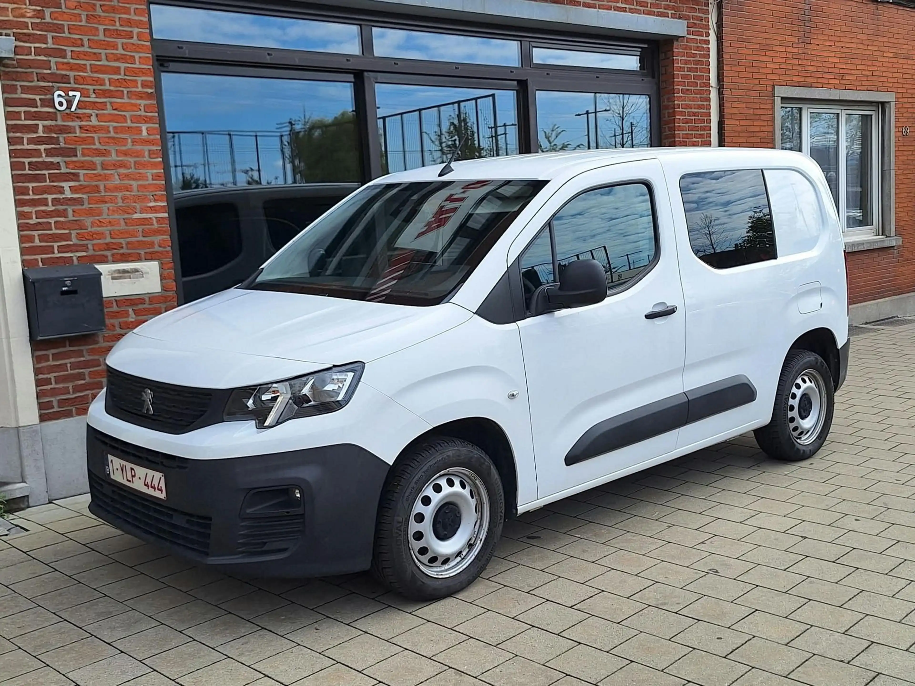 Peugeot Partner Standard Heavy Premium 1.5 BlueHDI S/S — photo 5