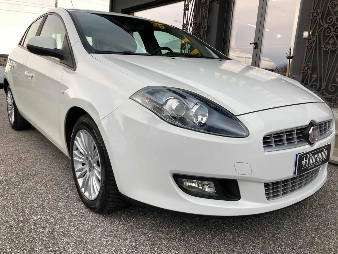 Fiat Bravo 1.6 MJT 120 CV DPF Dynamic Blanc - 2