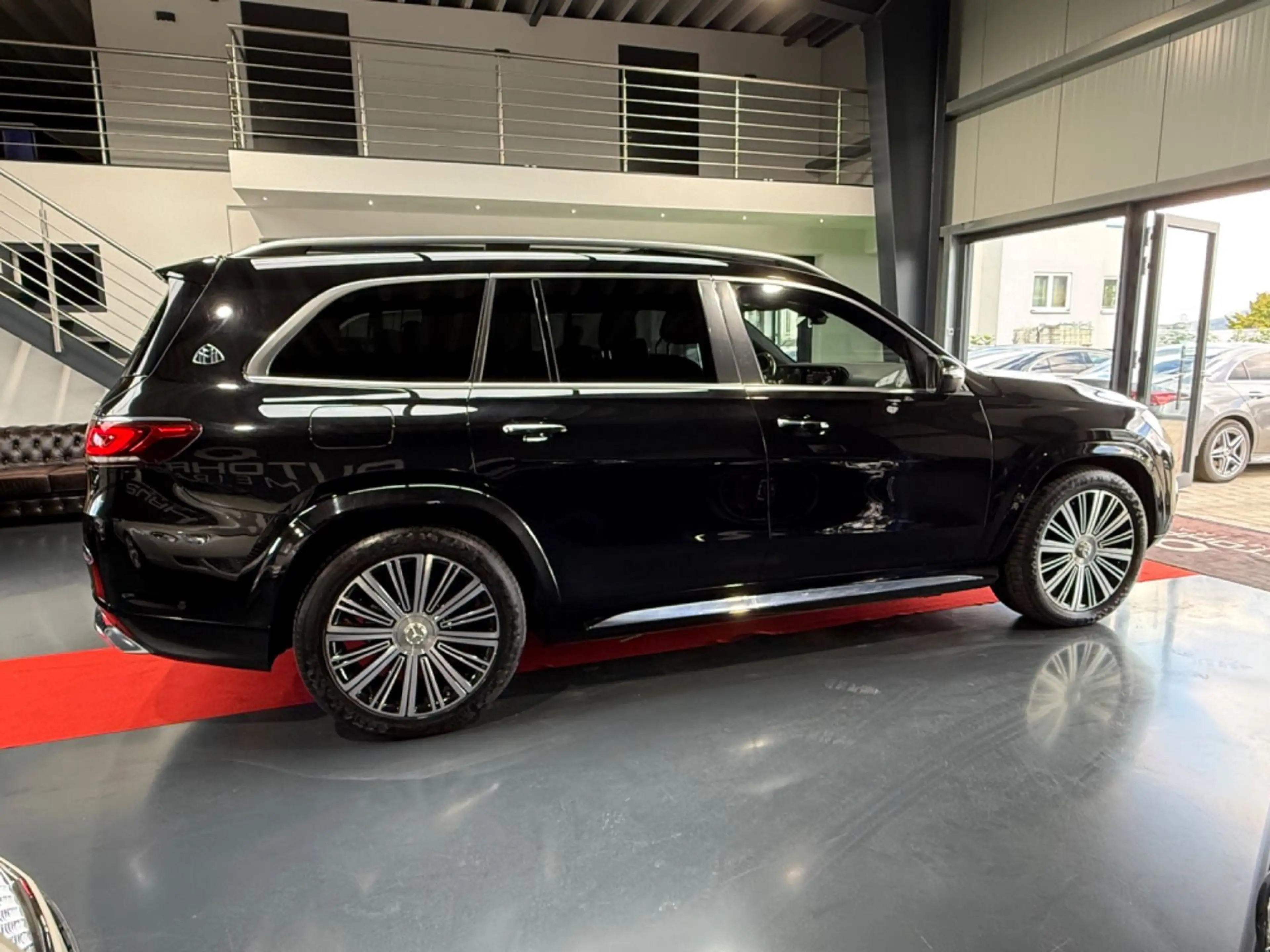 Mercedes-Benz GLS 600 Maybach Executive Fond/Burmester/HuD/360 — photo 4