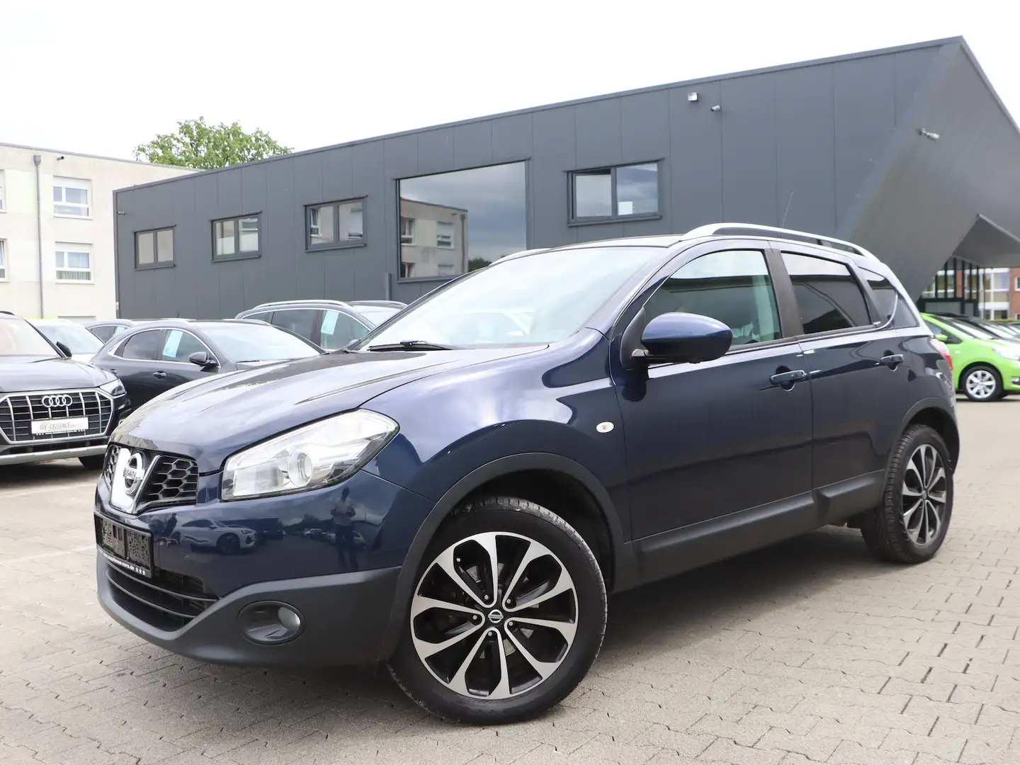 Nissan Qashqai 1.6 dCi I-WAY / PANORAMA,NAVI+360°KAMERA Azul - 2