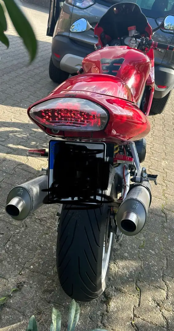 Honda VTR 1000 SC  36 Rot - 2