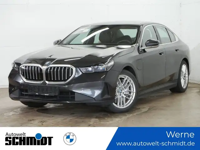 2025 BMW 5 Series in Silver for sale