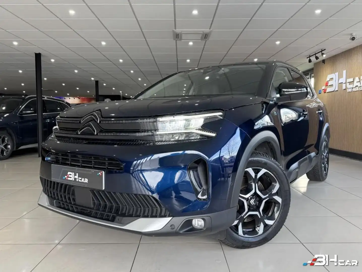 Citroen C5 Aircross HYBRIDE PHEV 225 CH E-EAT8 FEEL PACK 2023 Schwarz - 1