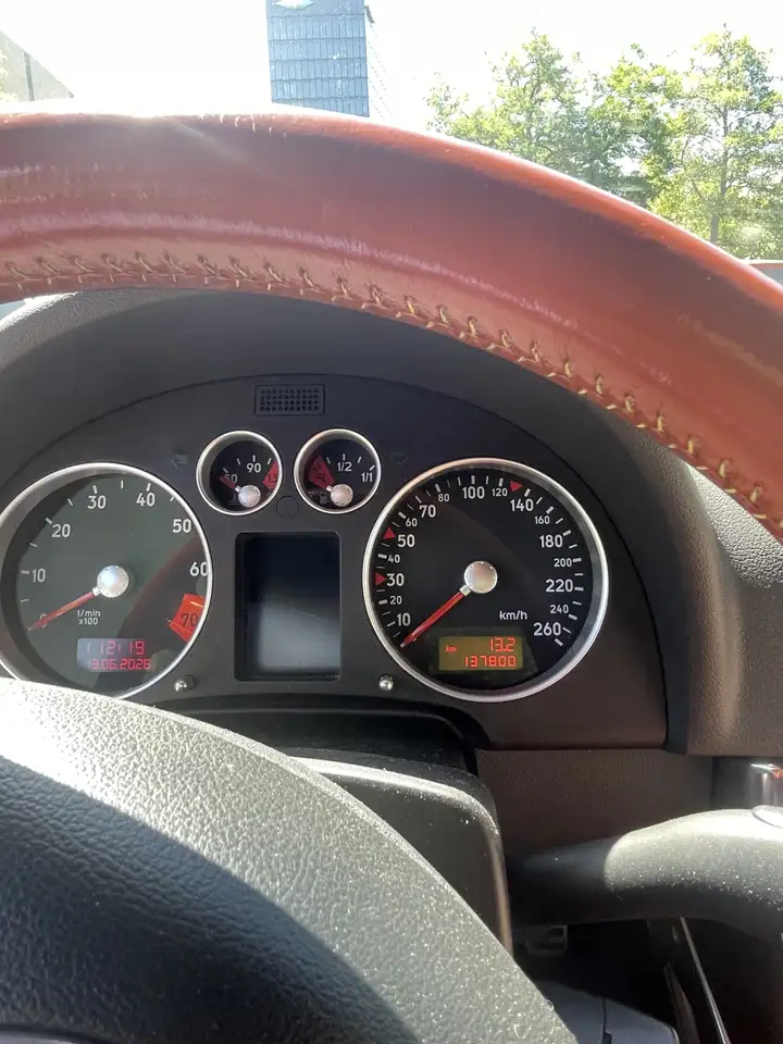 Audi TT Roadster 1.8 T quattro, foto 9