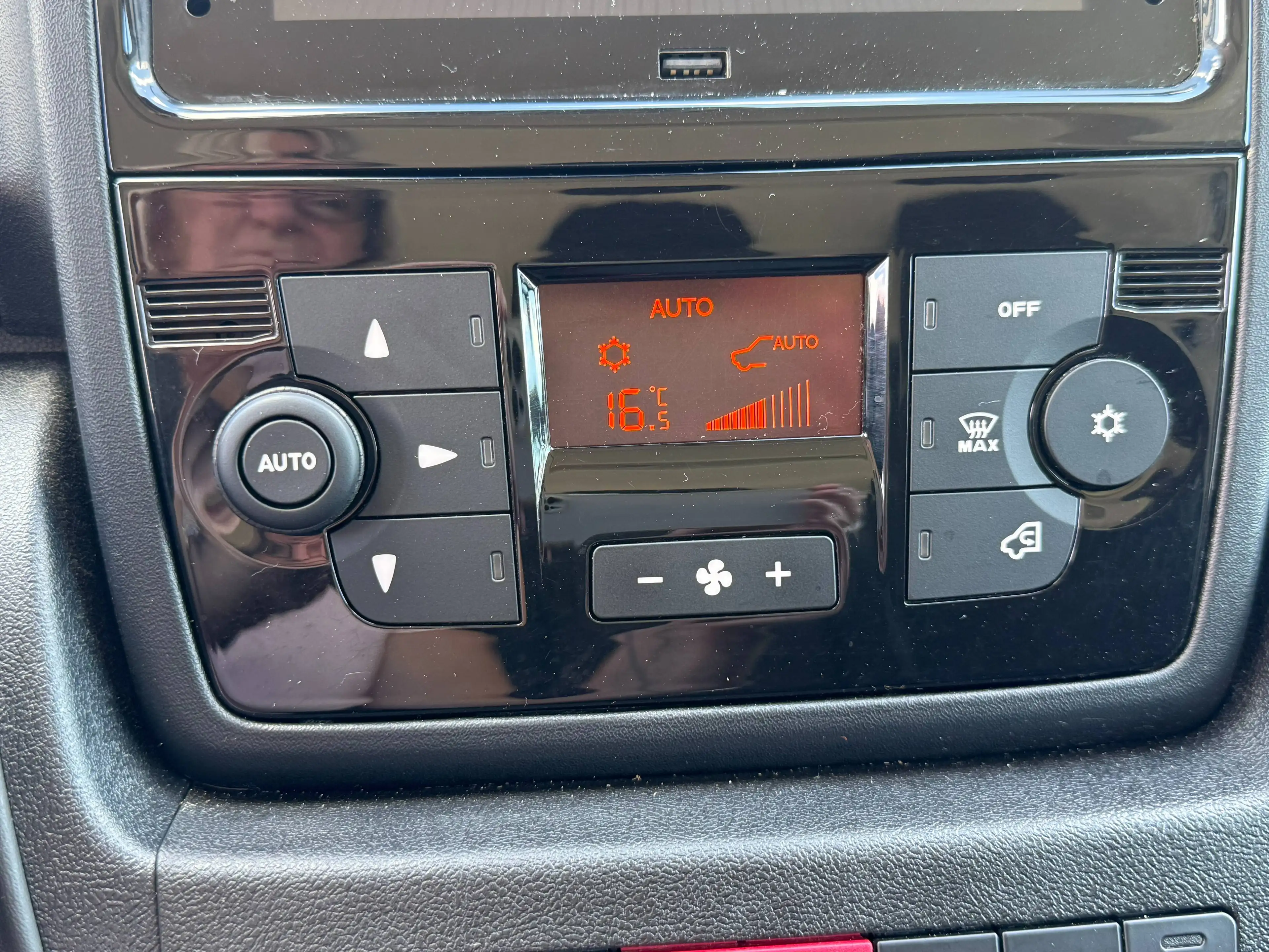 Citroen Jumper 2.2 L2H2 / 3 sièges / 74.630 km / GPS / Apple CarPlay / Caméra de recul — photo 14