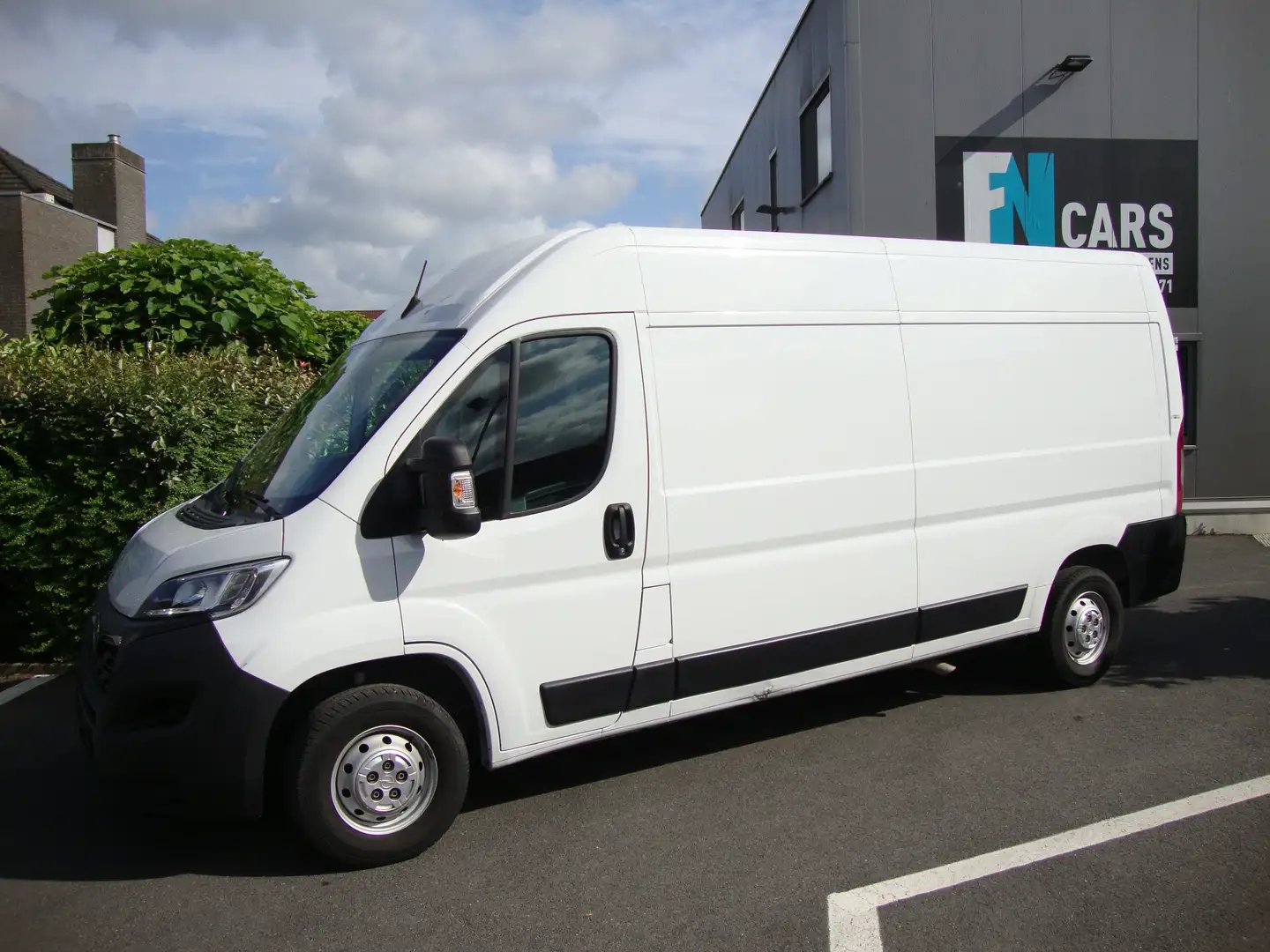 Peugeot Boxer 2.2 tdci, L3H2, camera, gps, 2022, btw in,trekhaak Alb - 1