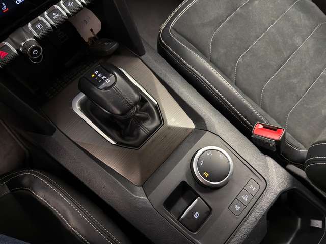 Volkswagen Amarok — photo 17