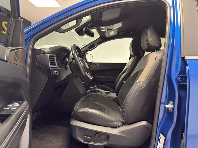 Volkswagen Amarok — photo 12