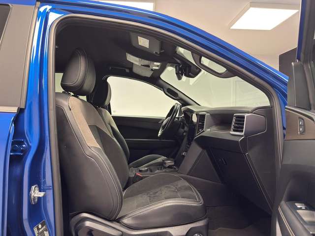 Volkswagen Amarok — photo 13