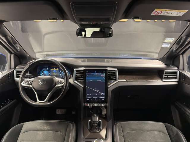 Volkswagen Amarok — photo 10