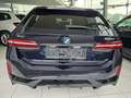 BMW 520 d xDrive Touring -Modell G61 M-Aerodynamikpaket Schwarz - thumbnail 6