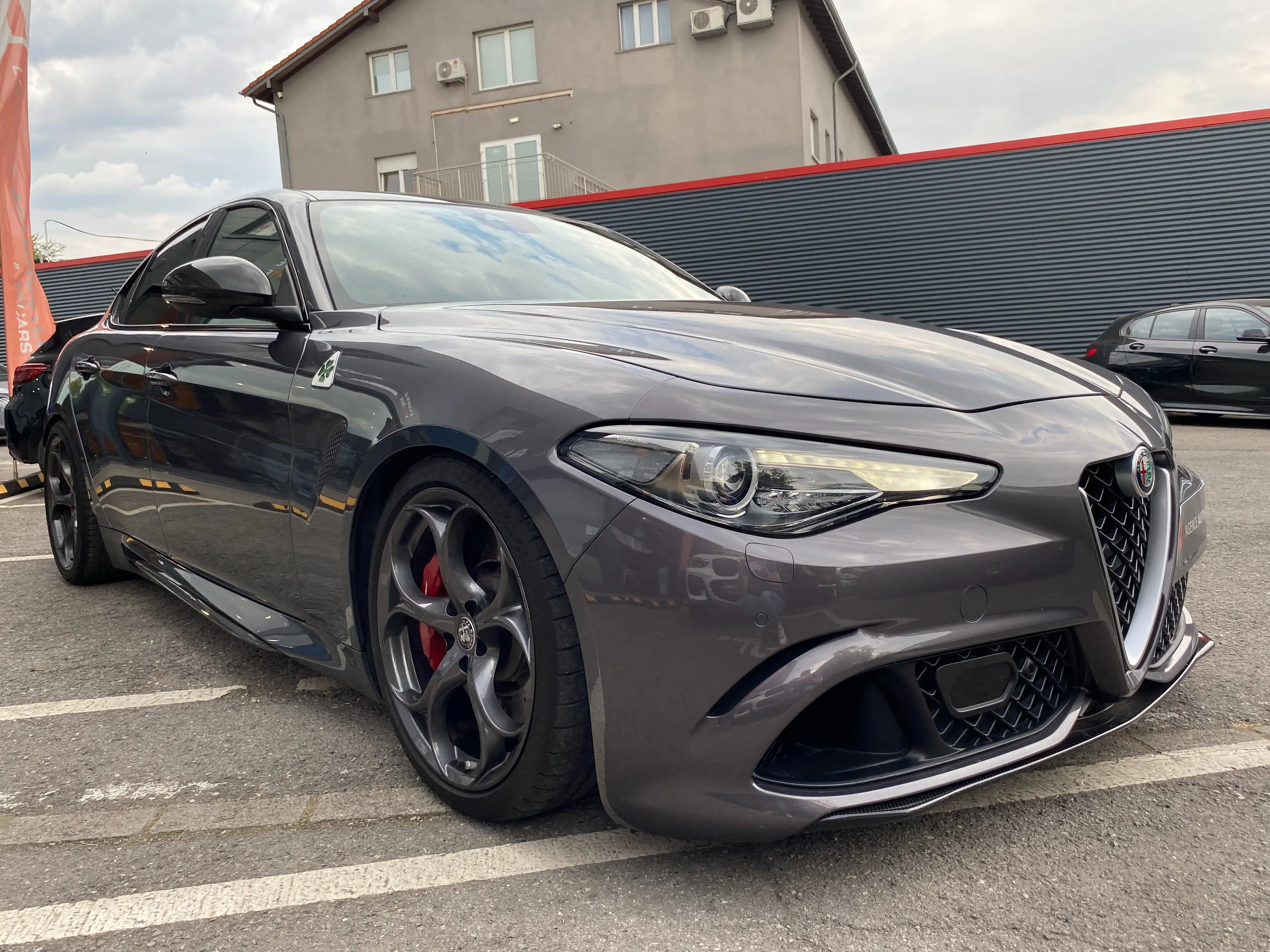 Alfa Romeo Giulia Giulia 2.9 V6 Bi-Turbo Quadrifoglio — photo 4