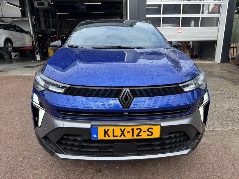 Renault Captur 1.8 E-Tech full hybrid 160 esprit Alpine — photo 2